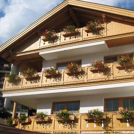 Anton'S Appartements Oetz Exterior photo