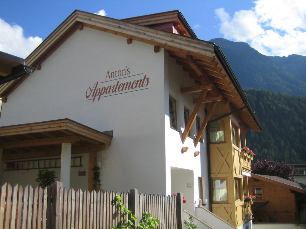 Anton'S Appartements Oetz Exterior photo